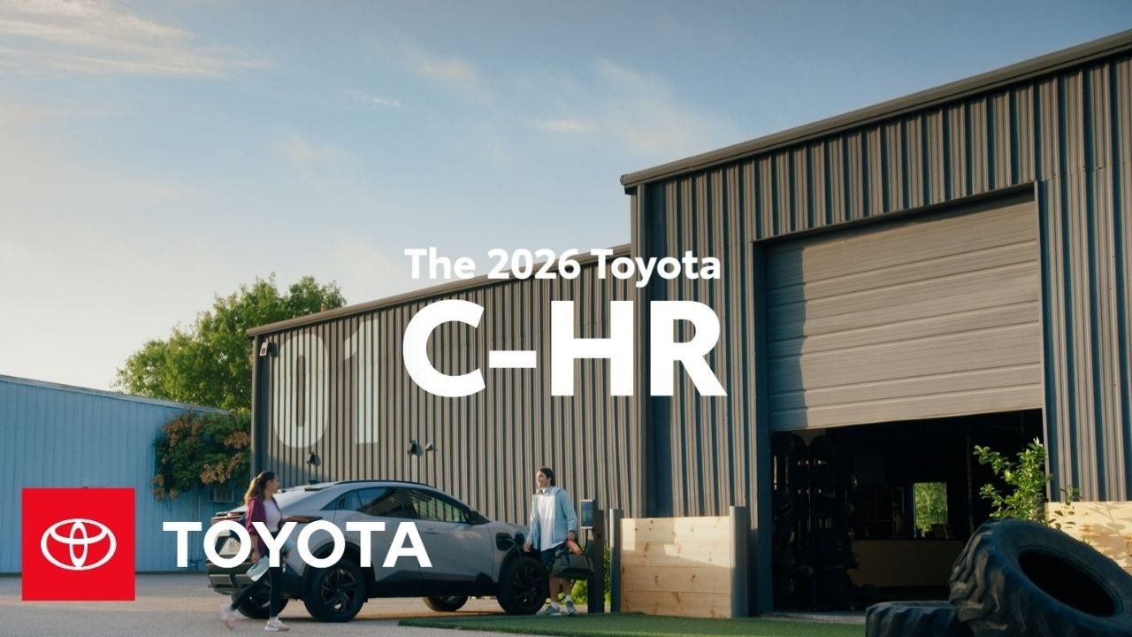 New Wind Chill Pearl 2026 Toyota C-HR SE for Sale in Scottsdale